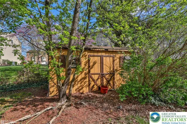 $358,000 | 2559 Madison Avenue, Bethlehem, PA 18017