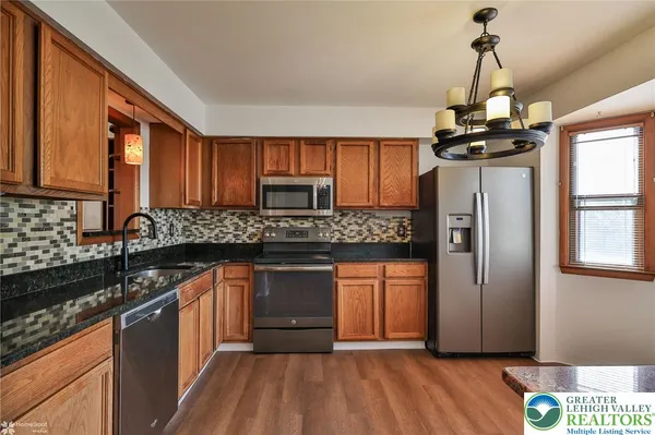 $358,000 | 2559 Madison Avenue, Bethlehem, PA 18017