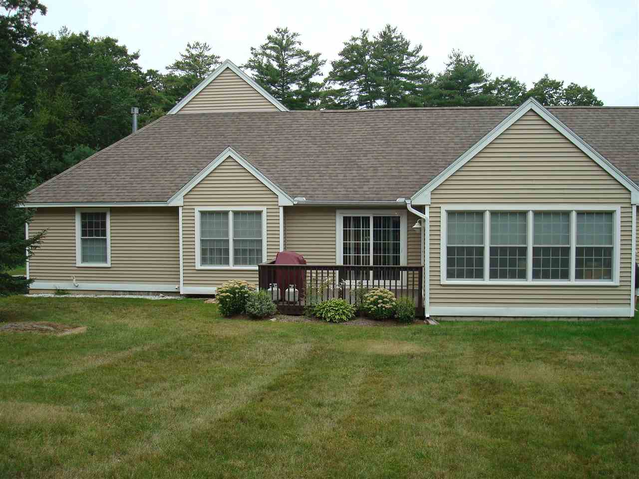 1-1 Risloves Way, Unit 11 Fremont, NH 03044 - Photo 30 of 32