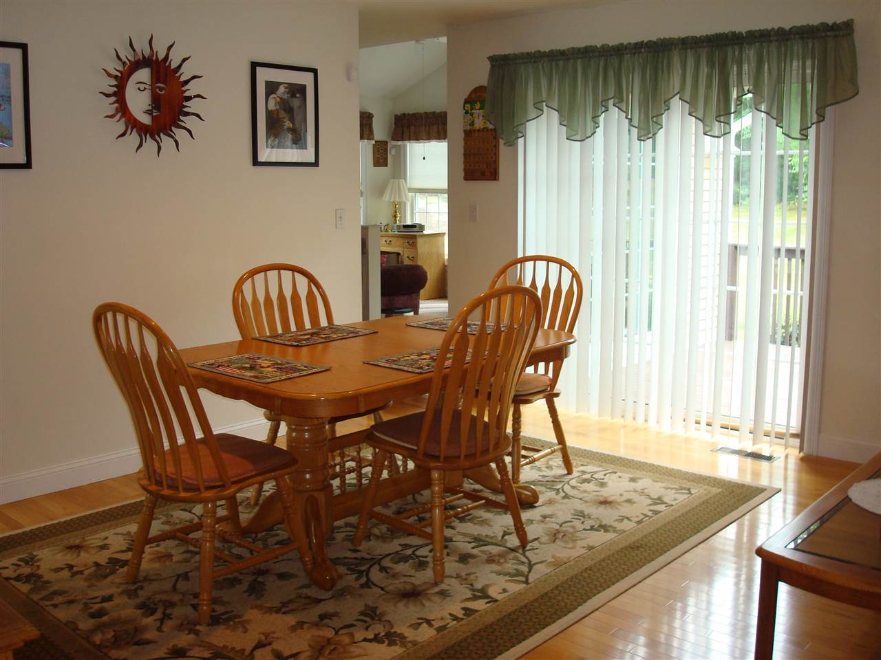 1-1 Risloves Way, Unit 11 Fremont, NH 03044 - Photo 10 of 32