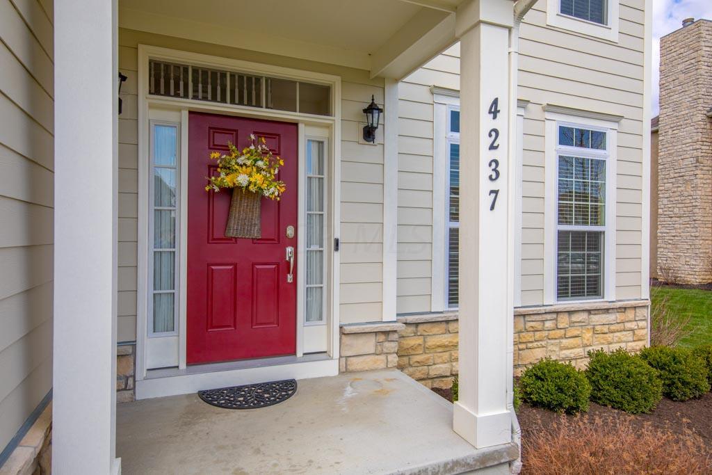 4237 Summit Bend Road Hilliard, OH 43026 - Photo 2 of 65 Gallery Image 2