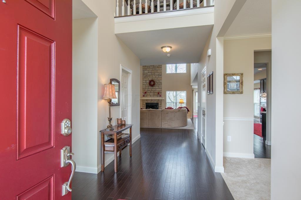 4237 Summit Bend Road Hilliard, OH 43026 - Photo 3 of 65 Gallery Image 3