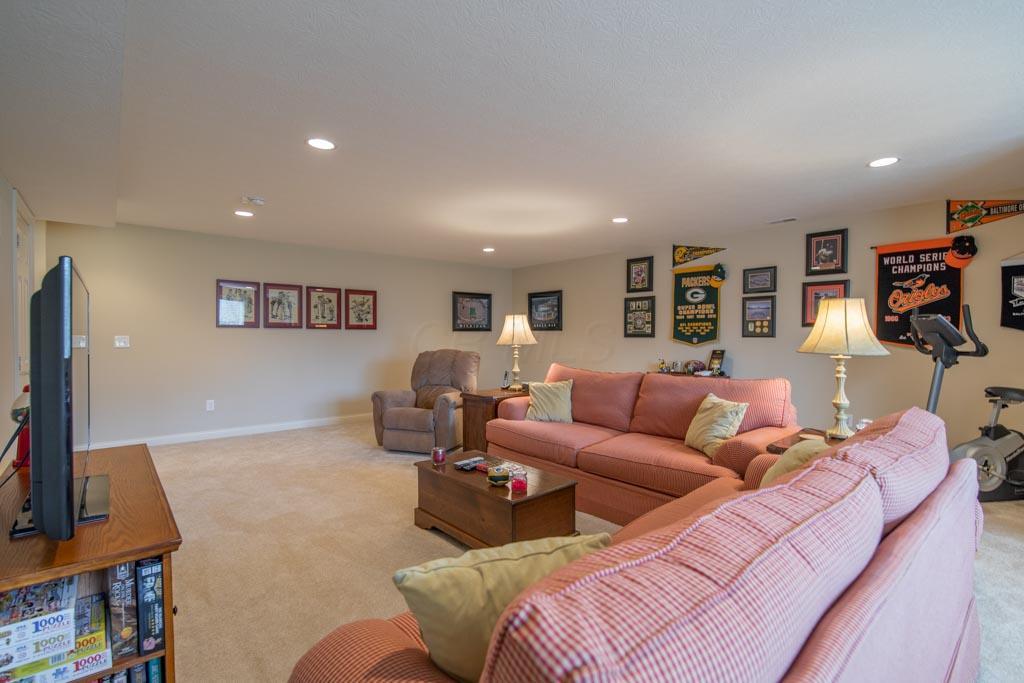 4237 Summit Bend Road Hilliard, OH 43026 - Photo 55 of 65 Gallery Image 55