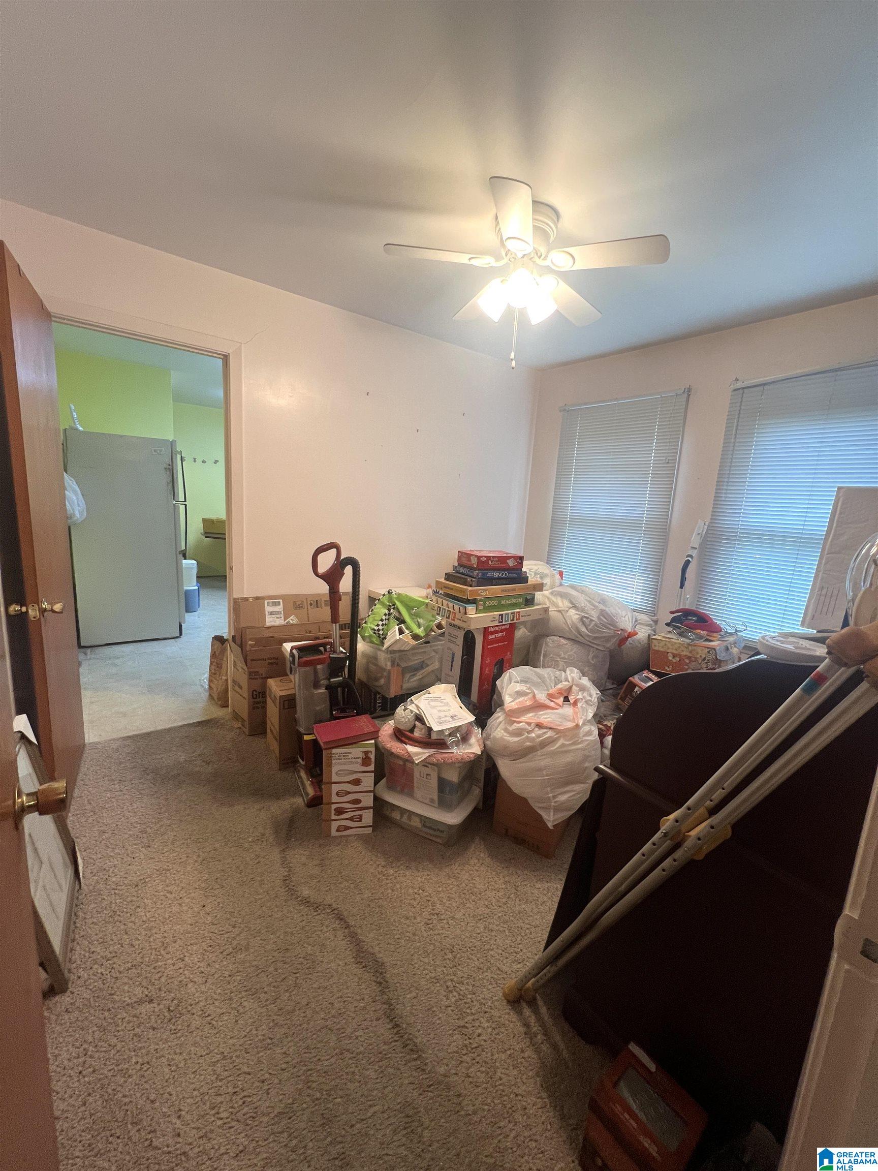 916 Oakview Circle Fairfield, AL 35064 - Photo 9 of 14