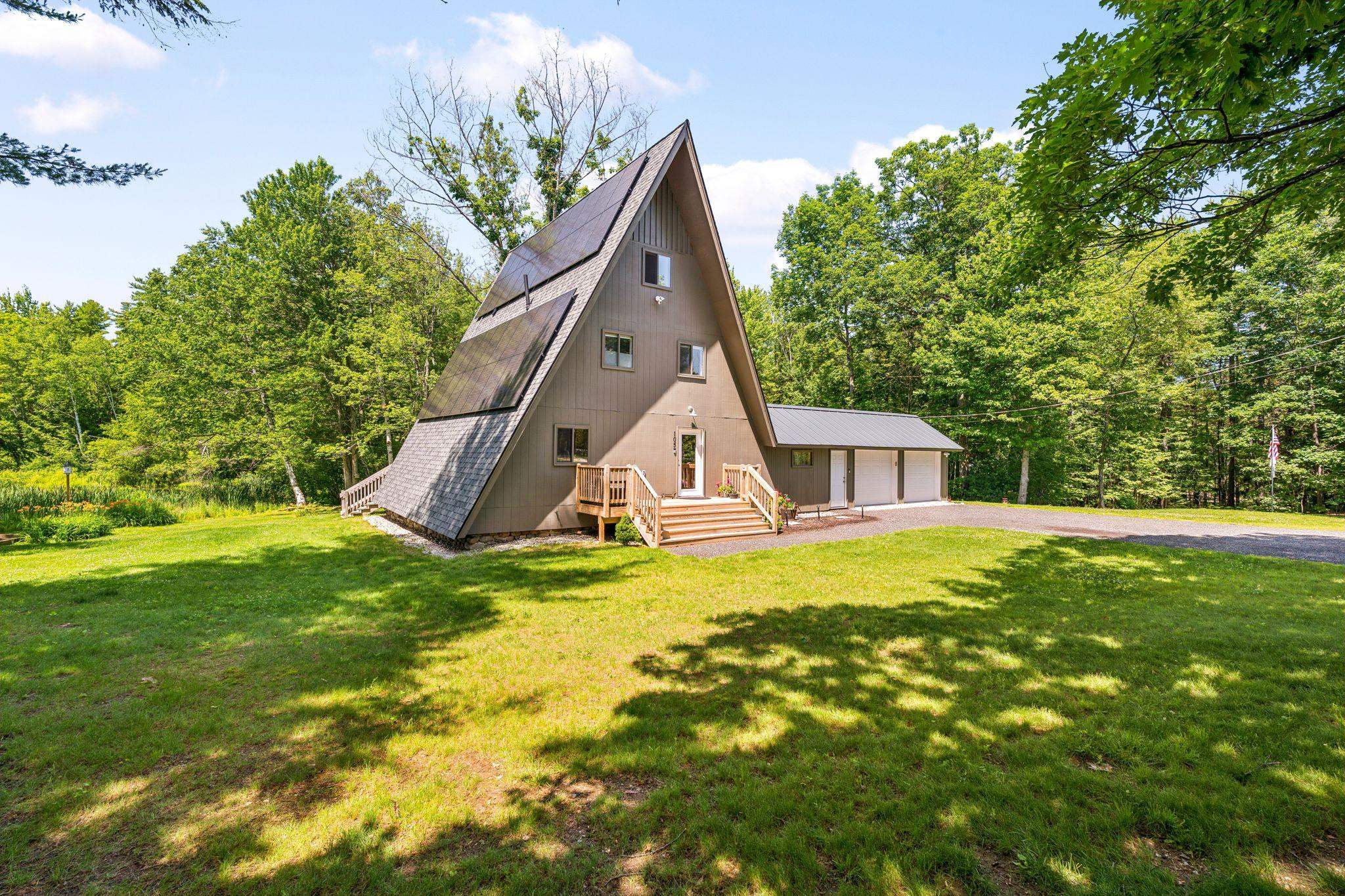 105 East Mountain Road Newport, NH 03773 - Photo 4 of 32