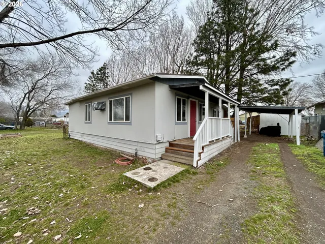 $299,000 | 400 D Street, Dallesport, WA 98617