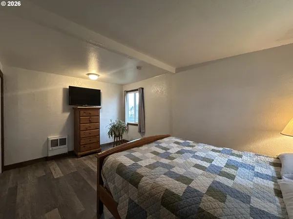 $299,000 | 400 D Street, Dallesport, WA 98617