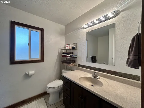 $299,000 | 400 D Street, Dallesport, WA 98617