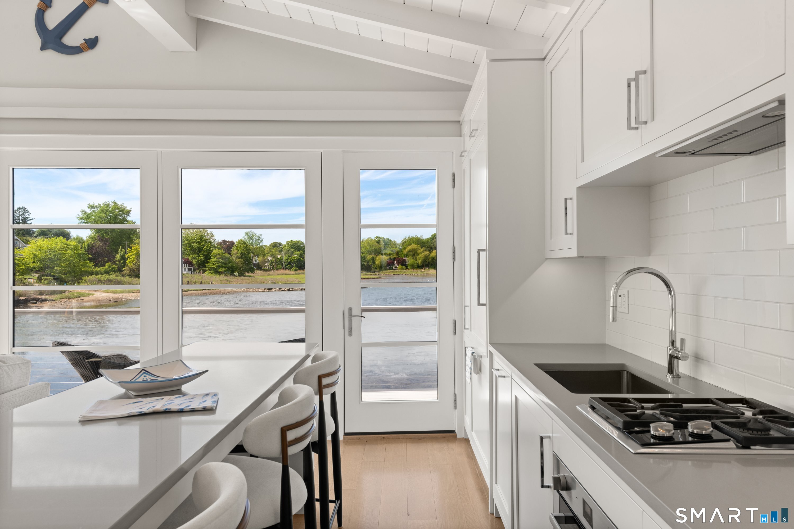 11 Old Mill Road Westport, CT 06880 - Photo 19 of 28