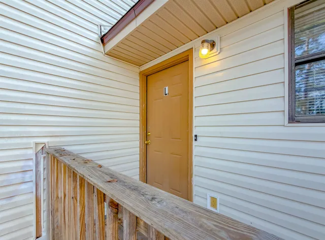 $1,275 | 1104 Greentree Court, Unit L, Tallahassee, FL 32304