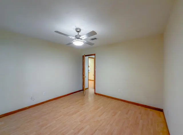 $1,275 | 1104 Greentree Court, Unit L, Tallahassee, FL 32304