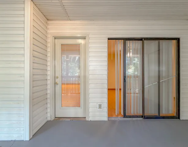 $1,275 | 1104 Greentree Court, Unit L, Tallahassee, FL 32304