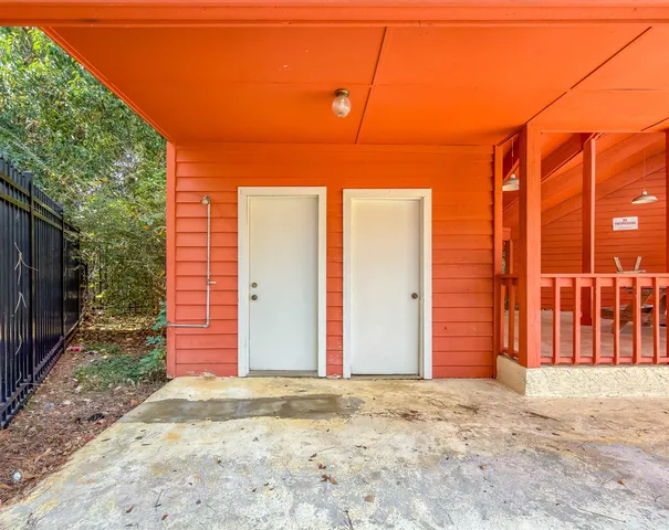 $1,275 | 1104 Greentree Court, Unit L, Tallahassee, FL 32304