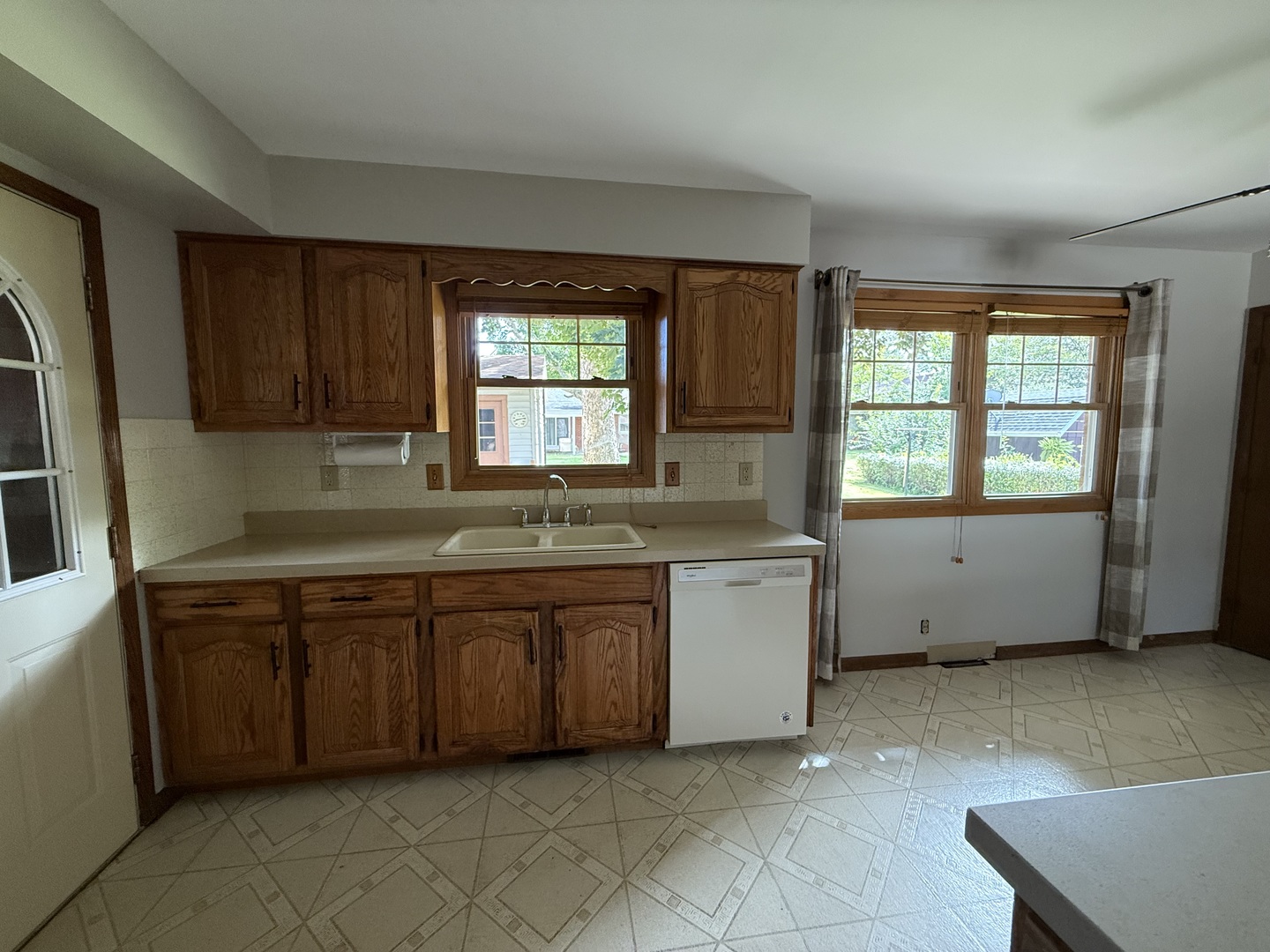 1029 West 4th Street Spring Valley, IL 61362 - Photo 13 of 27 a kitchen with sink and window