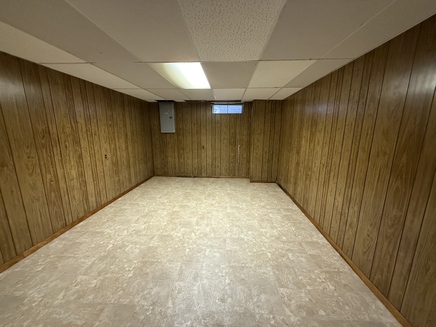 1029 West 4th Street Spring Valley, IL 61362 - Photo 23 of 27 a view of an empty room