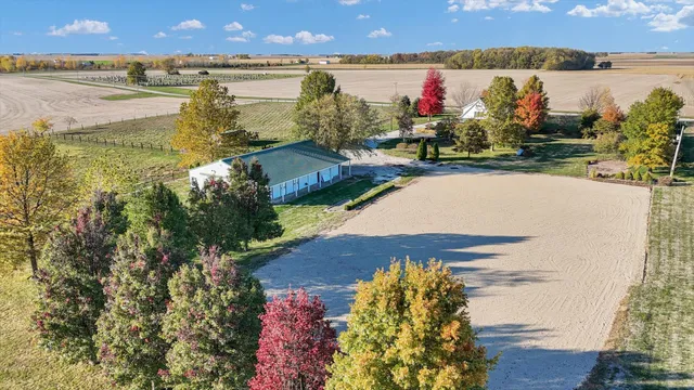 $645,700 | 561 County Road 700 North, Sadorus, IL 61872