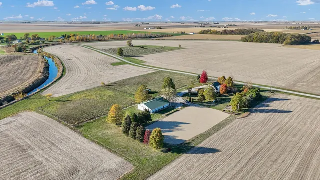 $645,700 | 561 County Road 700 North, Sadorus, IL 61872