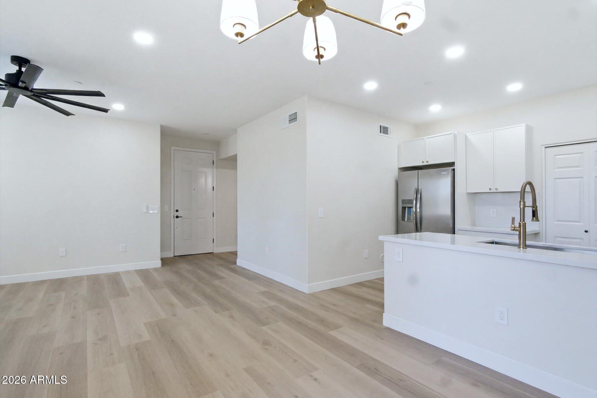 3330 South Gilbert Road, Unit 1003 Chandler, AZ 85286 - Photo 5 of 20