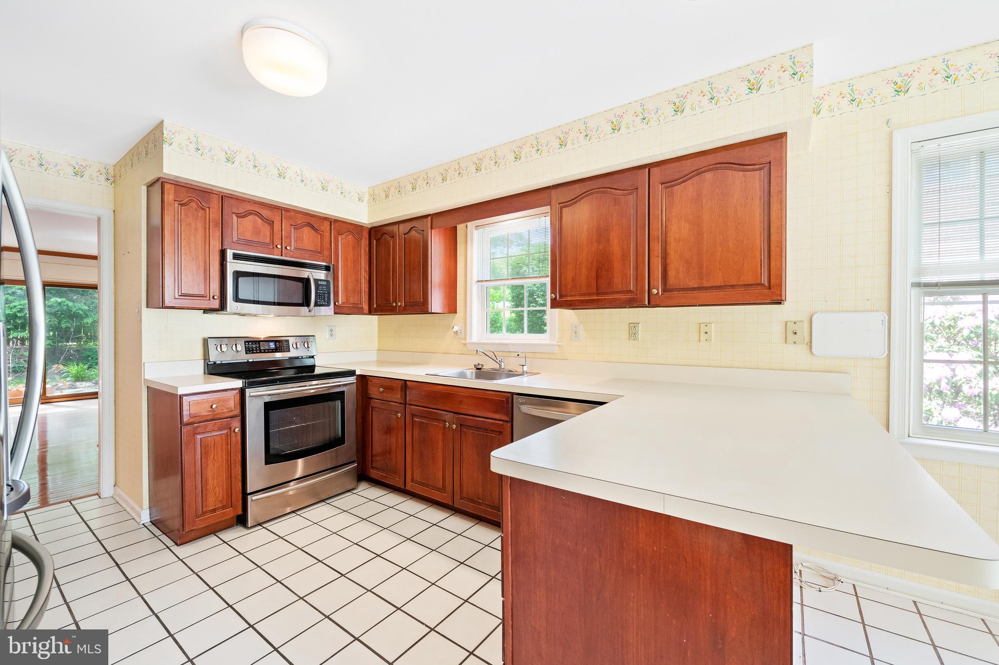 105 Brighton Road Devon, PA 19333 - Photo 7 of 22 Kitchen - Painted Since Picture