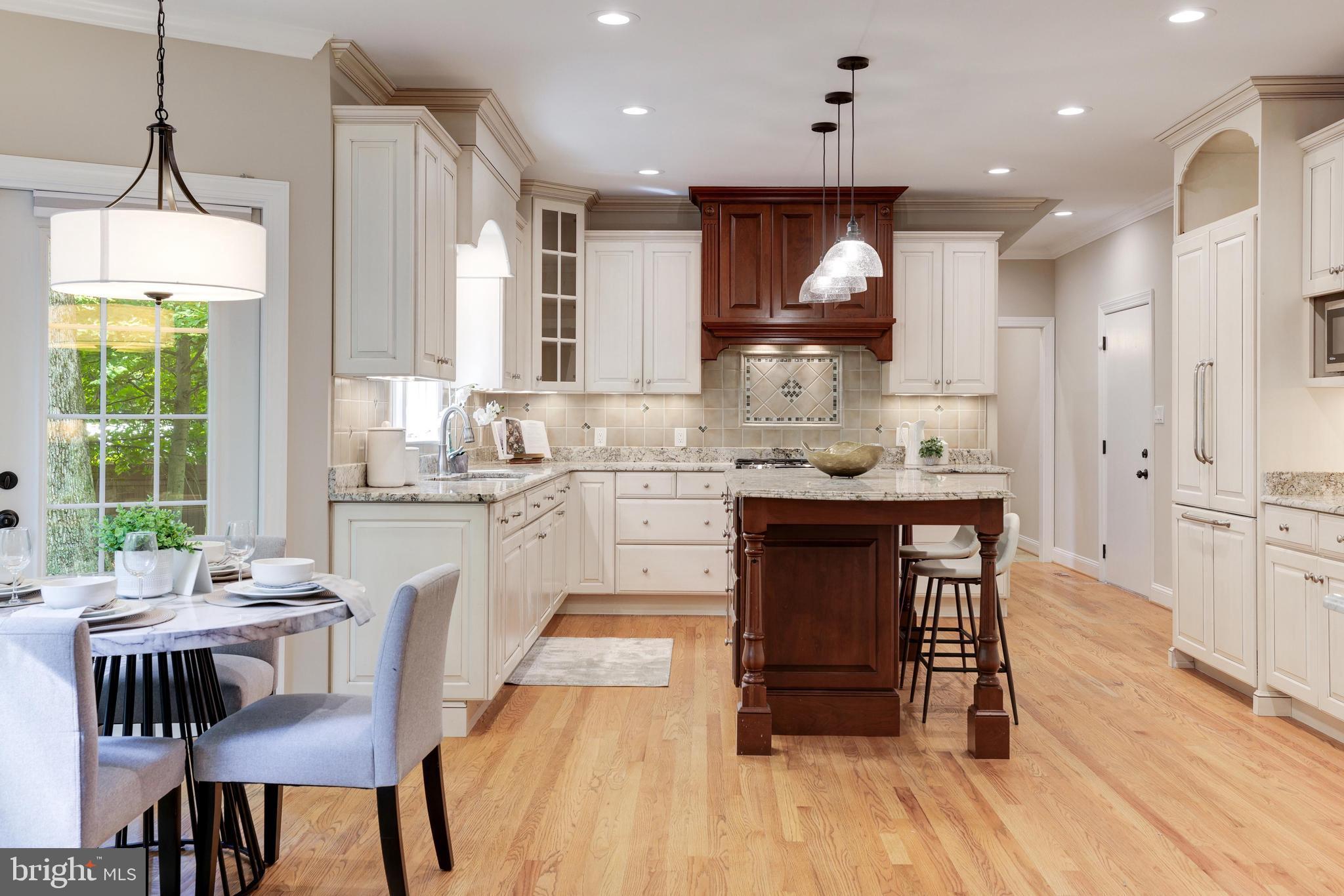2548 Five Oaks Road Vienna, VA 22181 - Photo 20 of 101 Gallery Image 20