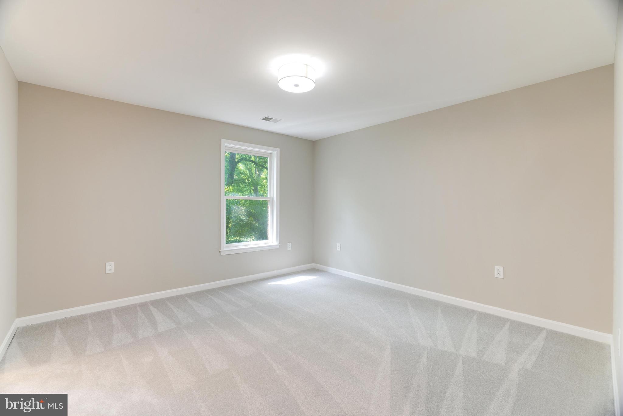 2548 Five Oaks Road Vienna, VA 22181 - Photo 45 of 101 Bedroom #4