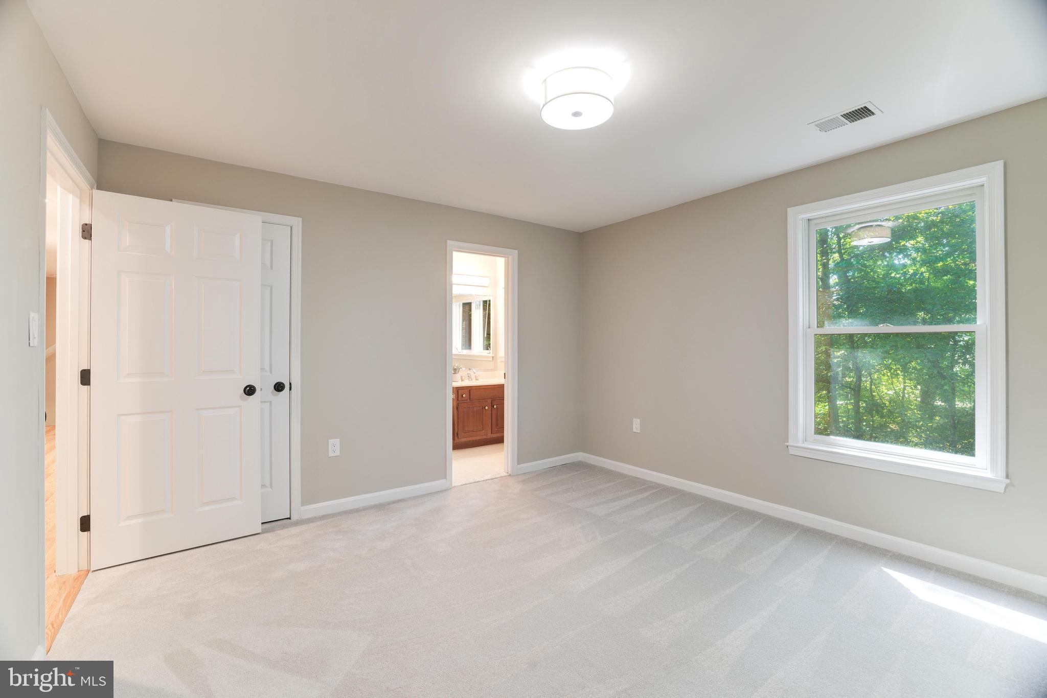 2548 Five Oaks Road Vienna, VA 22181 - Photo 46 of 101 Bedroom #4 with Ensuite Bathroom