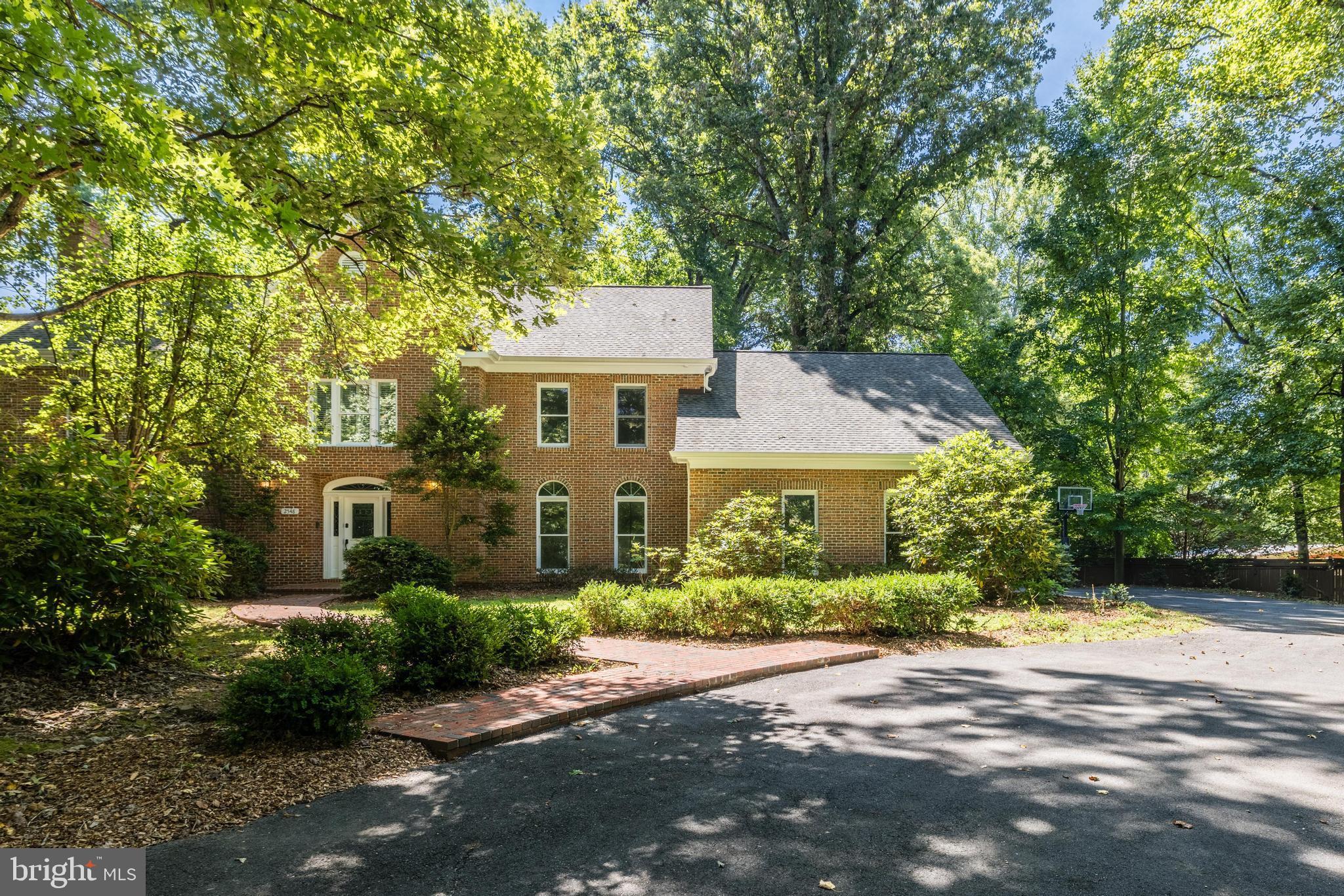 2548 Five Oaks Road Vienna, VA 22181 - Photo 54 of 101 Gallery Image 54