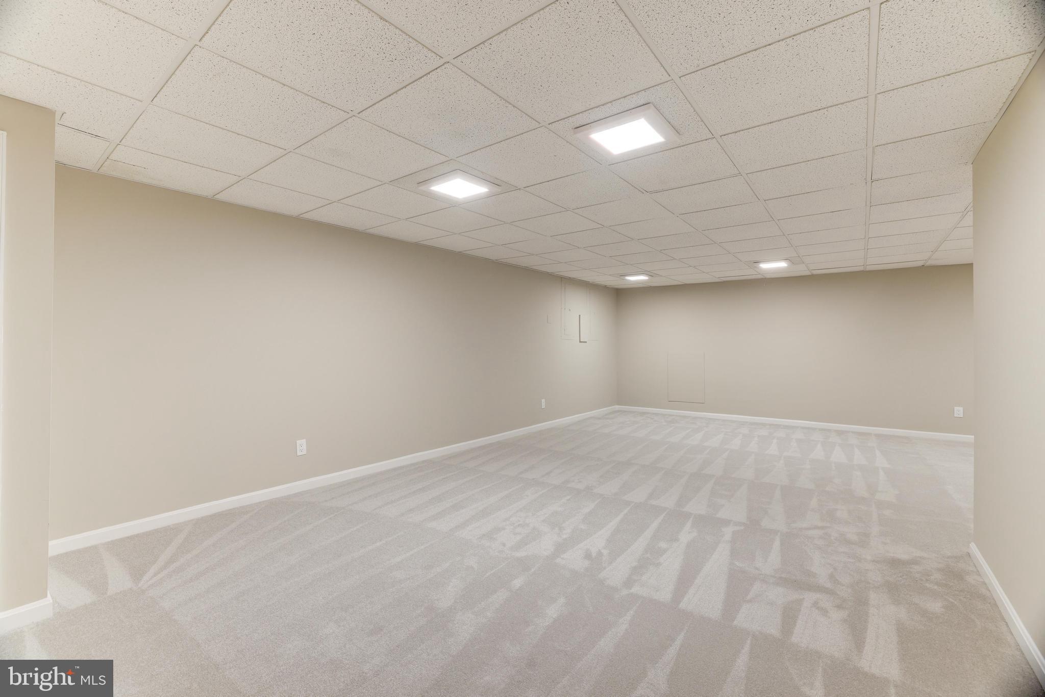 2548 Five Oaks Road Vienna, VA 22181 - Photo 68 of 101 Gallery Image 68