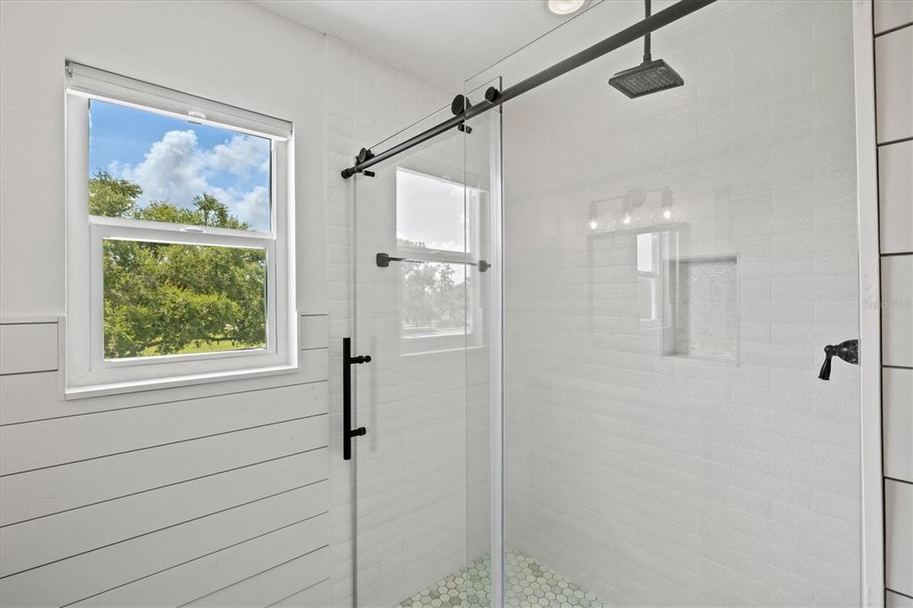 5710 Vanderipe Road Sarasota, FL 34241 - Photo 32 of 100 Gallery Image 32