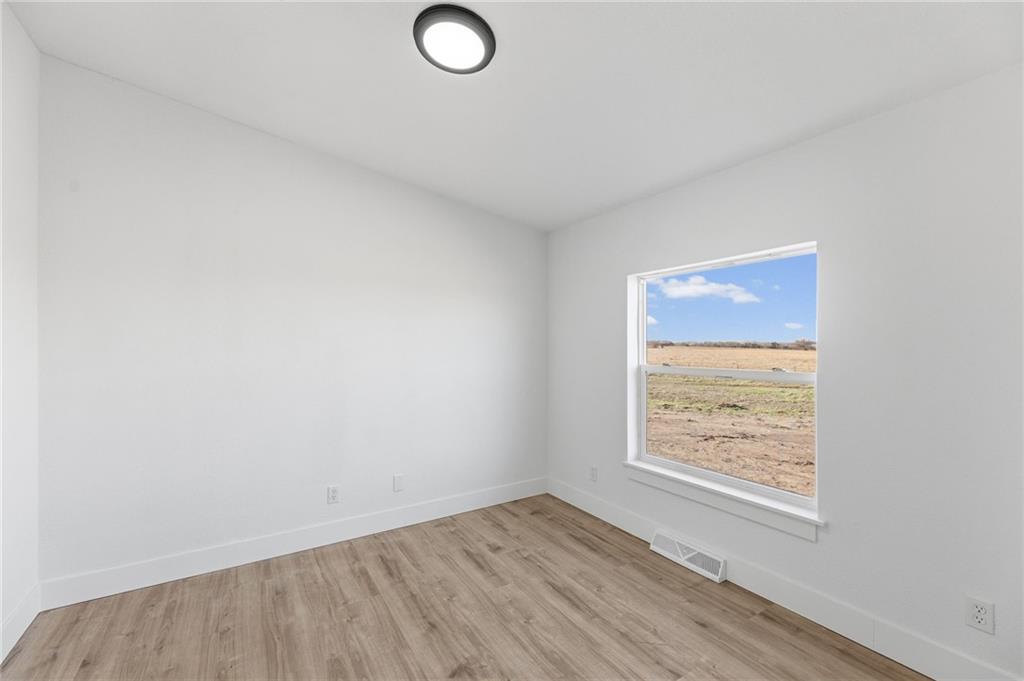 3066 Ellis Road Richmond, KS 66080 - Photo 19 of 58