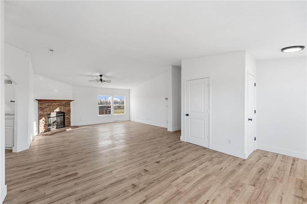 3066 Ellis Road Richmond, KS 66080 - Photo 5 of 58