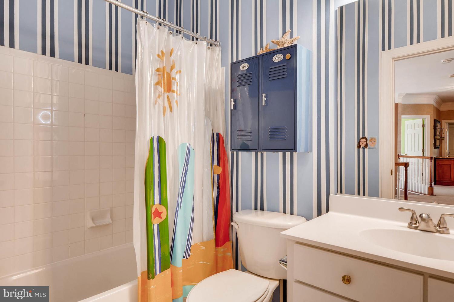 1901 Cranbourne Road Lutherville-Timonium, MD 21093 - Photo 20 of 28 Upper level hall Bath