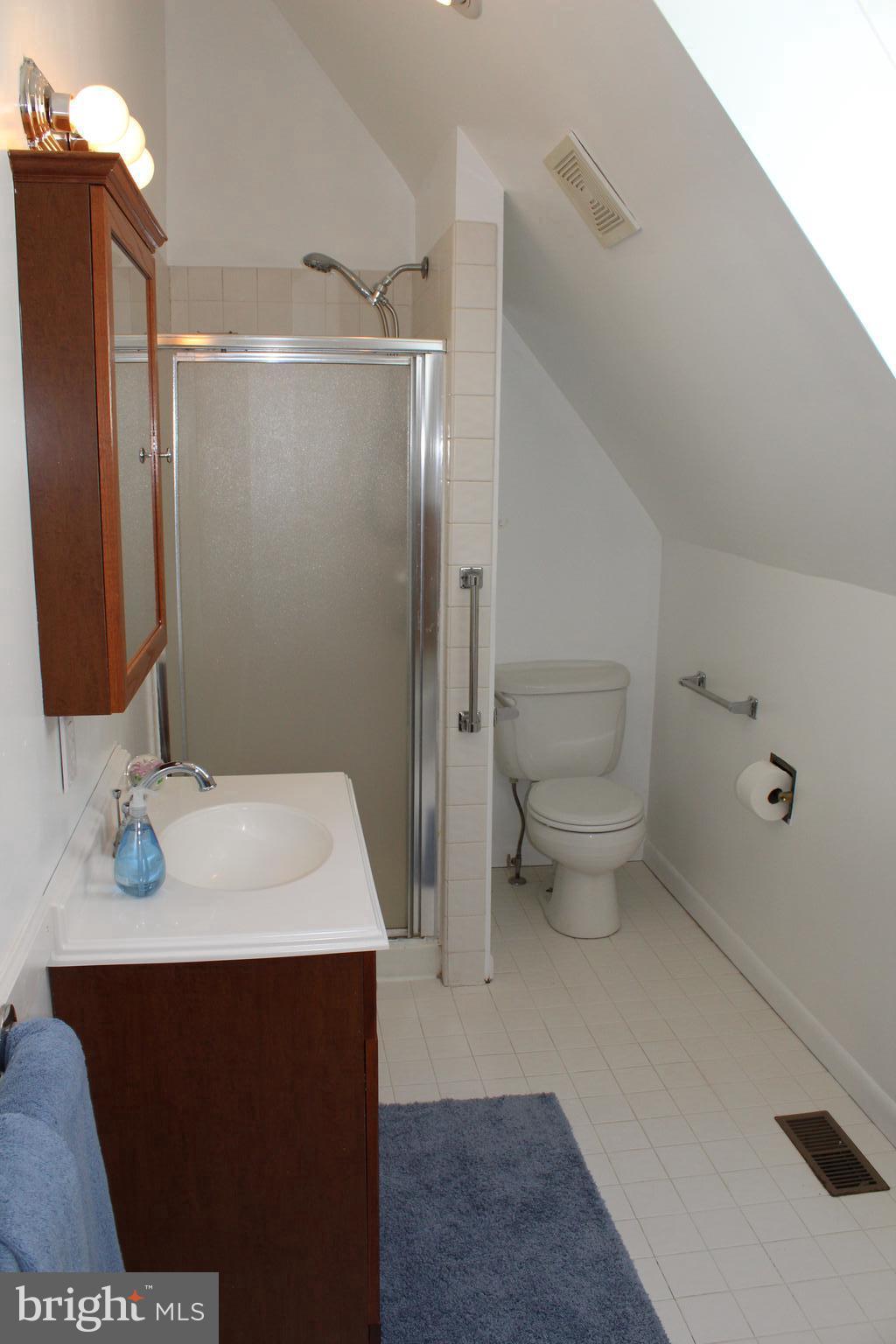 2823 Lawndale Road Finksburg, MD 21048 - Photo 14 of 34 Primary Bath