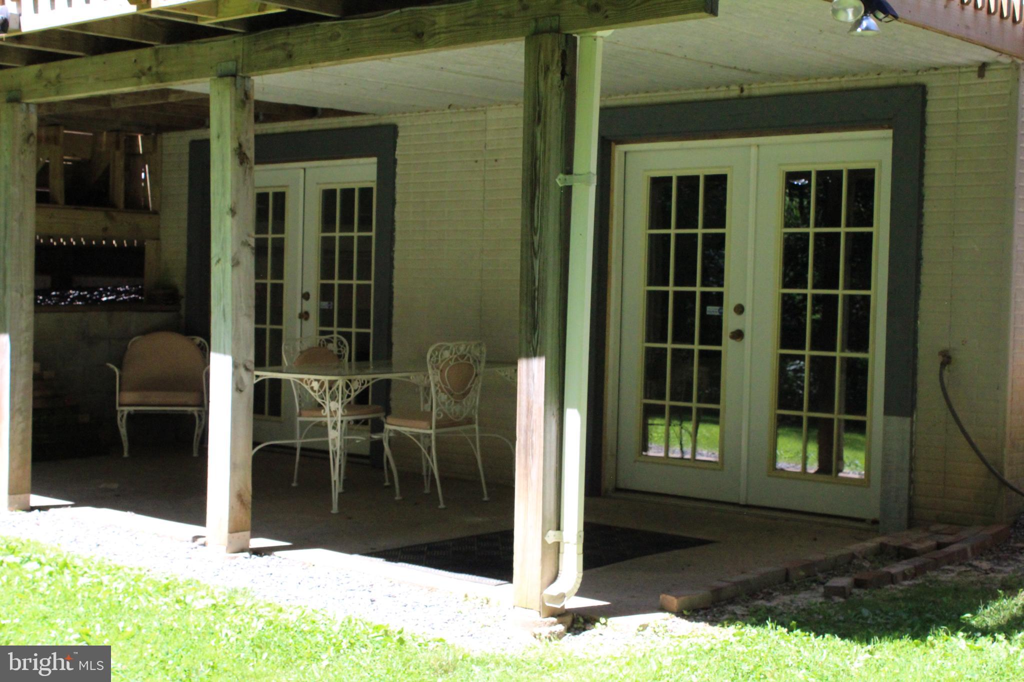 2823 Lawndale Road Finksburg, MD 21048 - Photo 27 of 34 Rear Patio