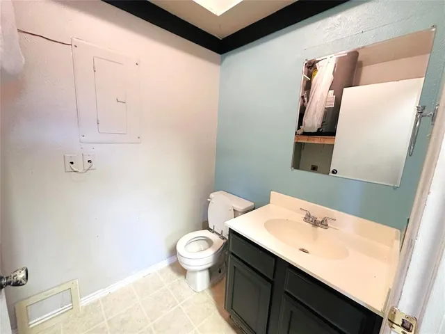 $169,000 | 611 Oriole Boulevard, Unit 1101, Duncanville, TX 75116