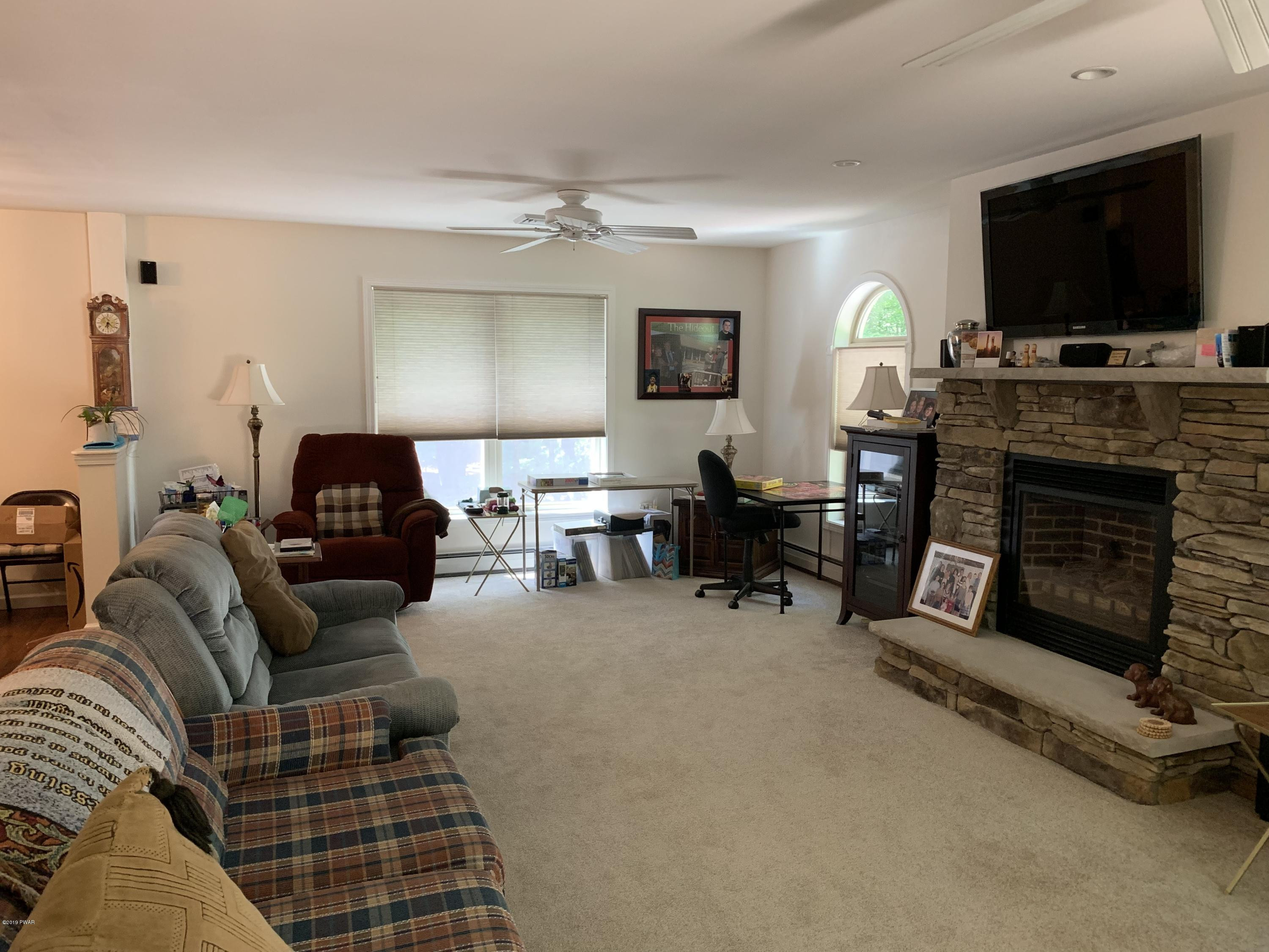 123 Boulder Road Lake Ariel, PA 18436 - Photo 4 of 30
