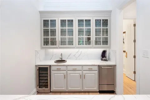 $3,995,000 | 2 Manzano Circle, Dallas, TX 75230