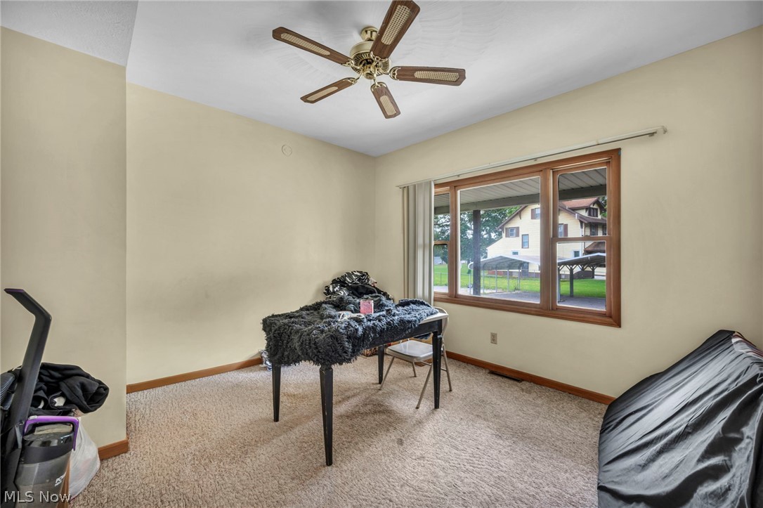 1202 Lawrence Road Northeast Canton, OH 44705 - Photo 3 of 16
