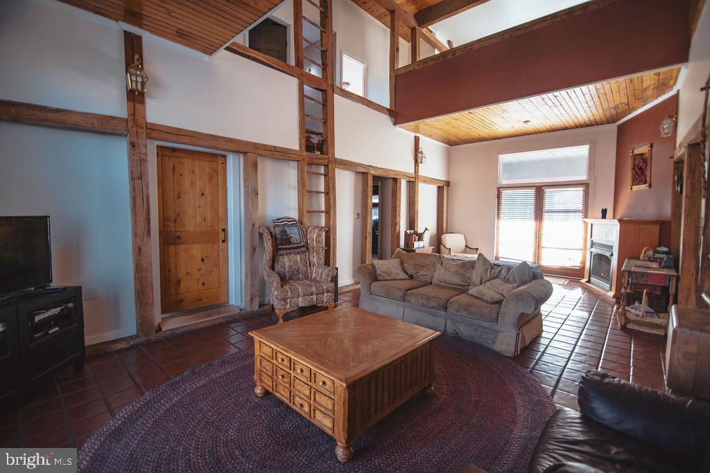 24 Cold Springs Road Carlisle, PA 17015 - Photo 13 of 60 Gallery Image 13