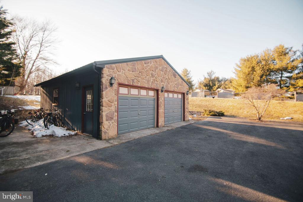 24 Cold Springs Road Carlisle, PA 17015 - Photo 54 of 60 Gallery Image 54