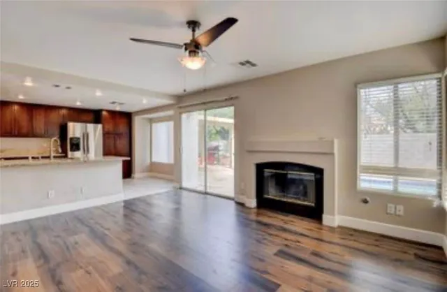 $2,820 | 340 Abbington Street, Henderson, NV 89074