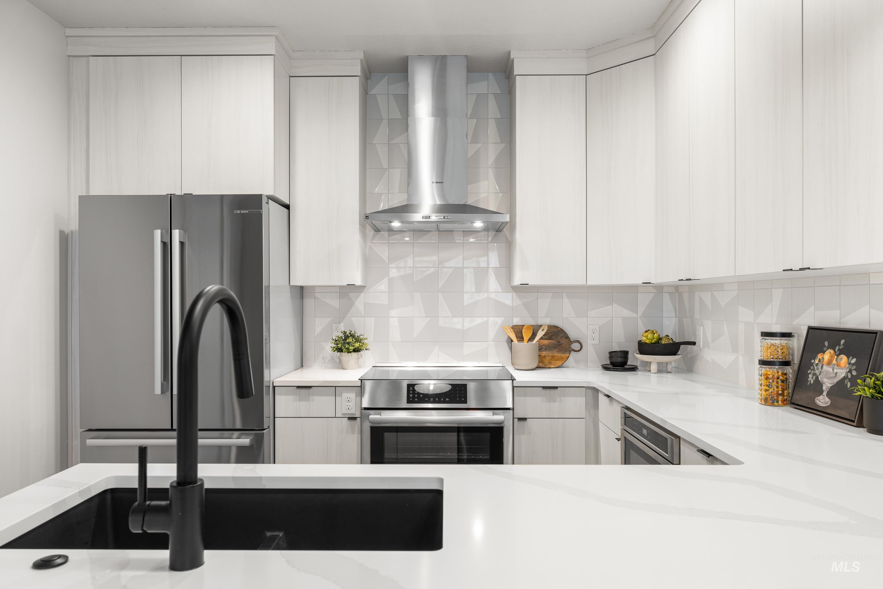 4250 East Haystack Street, Unit 105 Boise, ID 83716 - Photo 13 of 44