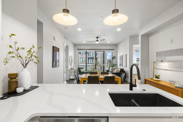 $539,900 | 4250 East Haystack Street, Unit 105, Boise, ID 83716