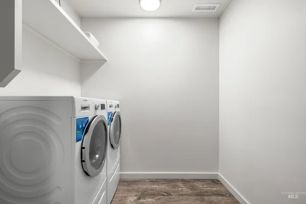 $539,900 | 4250 East Haystack Street, Unit 105, Boise, ID 83716