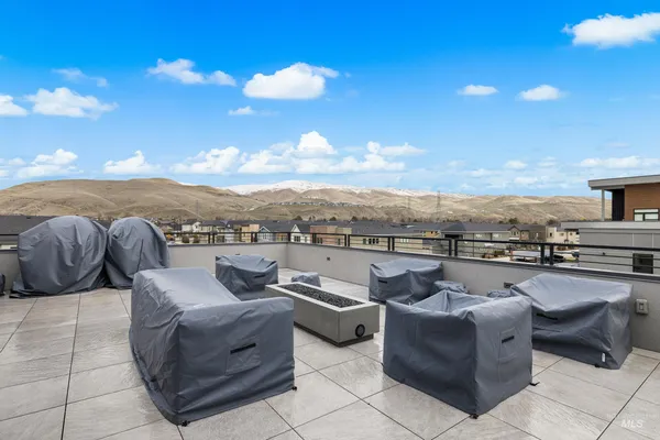 $539,900 | 4250 East Haystack Street, Unit 105, Boise, ID 83716