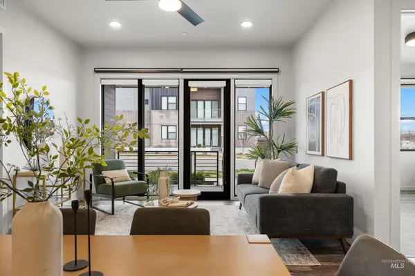 $539,900 | 4250 East Haystack Street, Unit 105, Boise, ID 83716