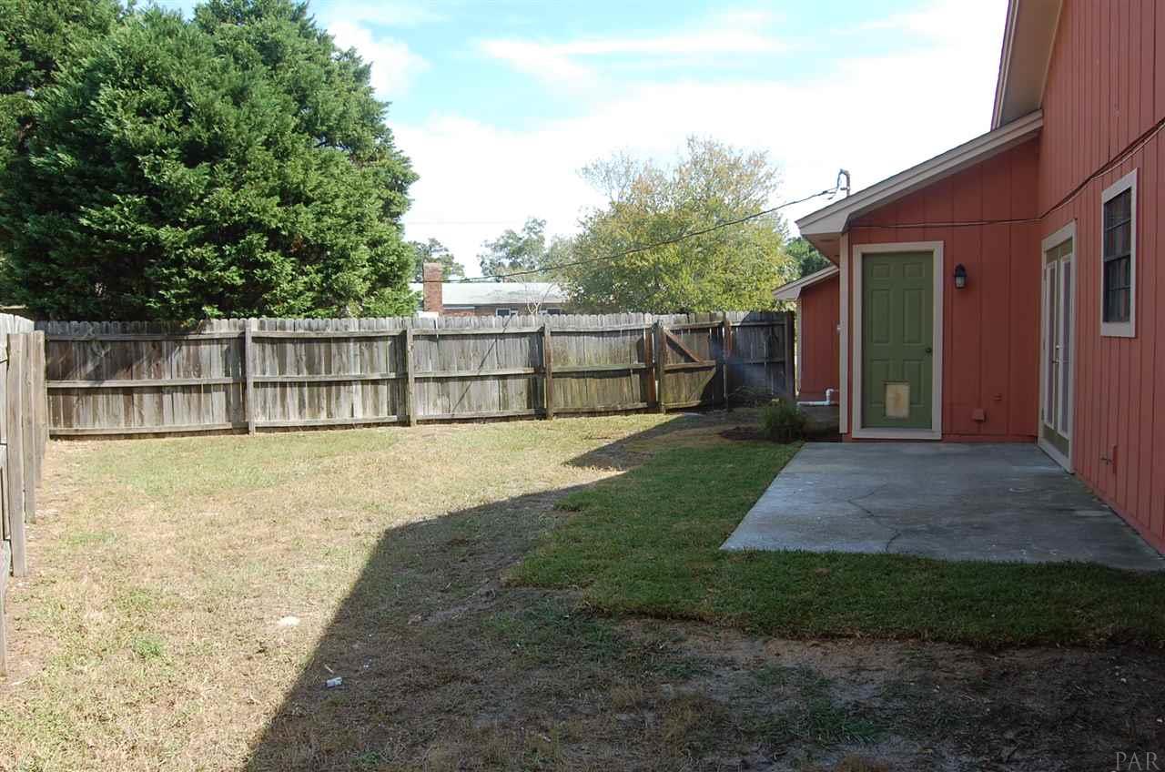 3021 Ranchette Square Gulf Breeze, FL 32563 - Photo 33 of 38 Gallery Image 33