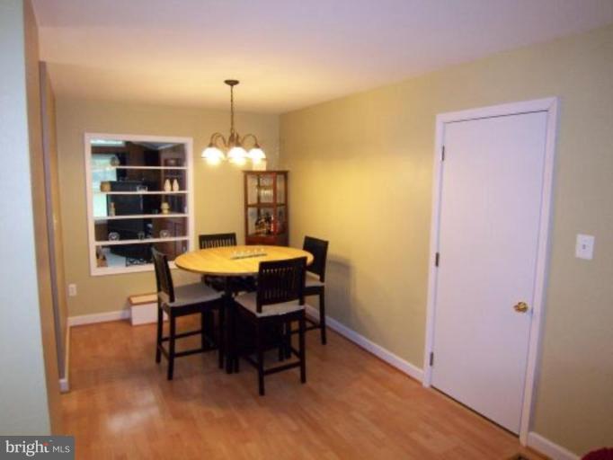 802 Poplar Road Sterling, VA 20164 - Photo 3 of 13 Dining Room