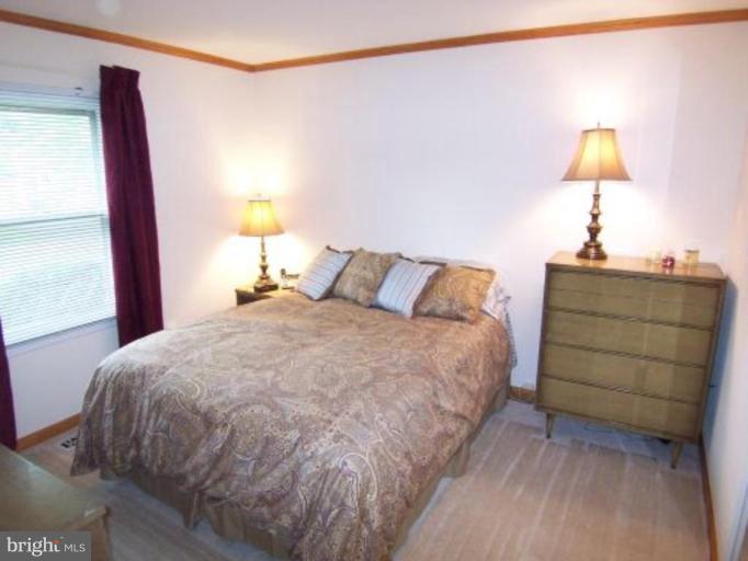 802 Poplar Road Sterling, VA 20164 - Photo 7 of 13 Bedroom #2