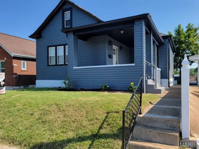 $234,900 | 4311 Loughborough Avenue, St. Louis, MO 63116